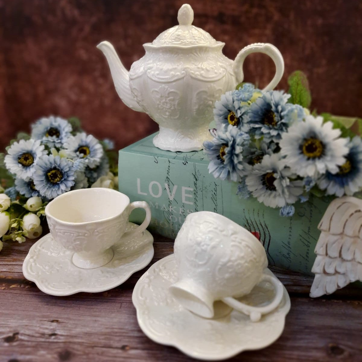 Porcelain Cup & Saucers with Embossed Pattern Set of 6