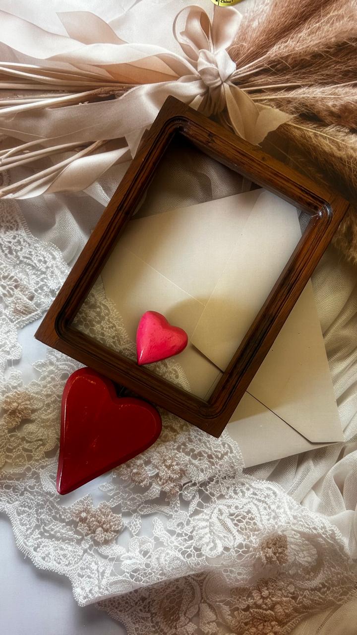 Handcrafted Sheesham Wood Photo Frame with Heart Accent (15” x 10” x 8”) – Hand Carved Wall Décor