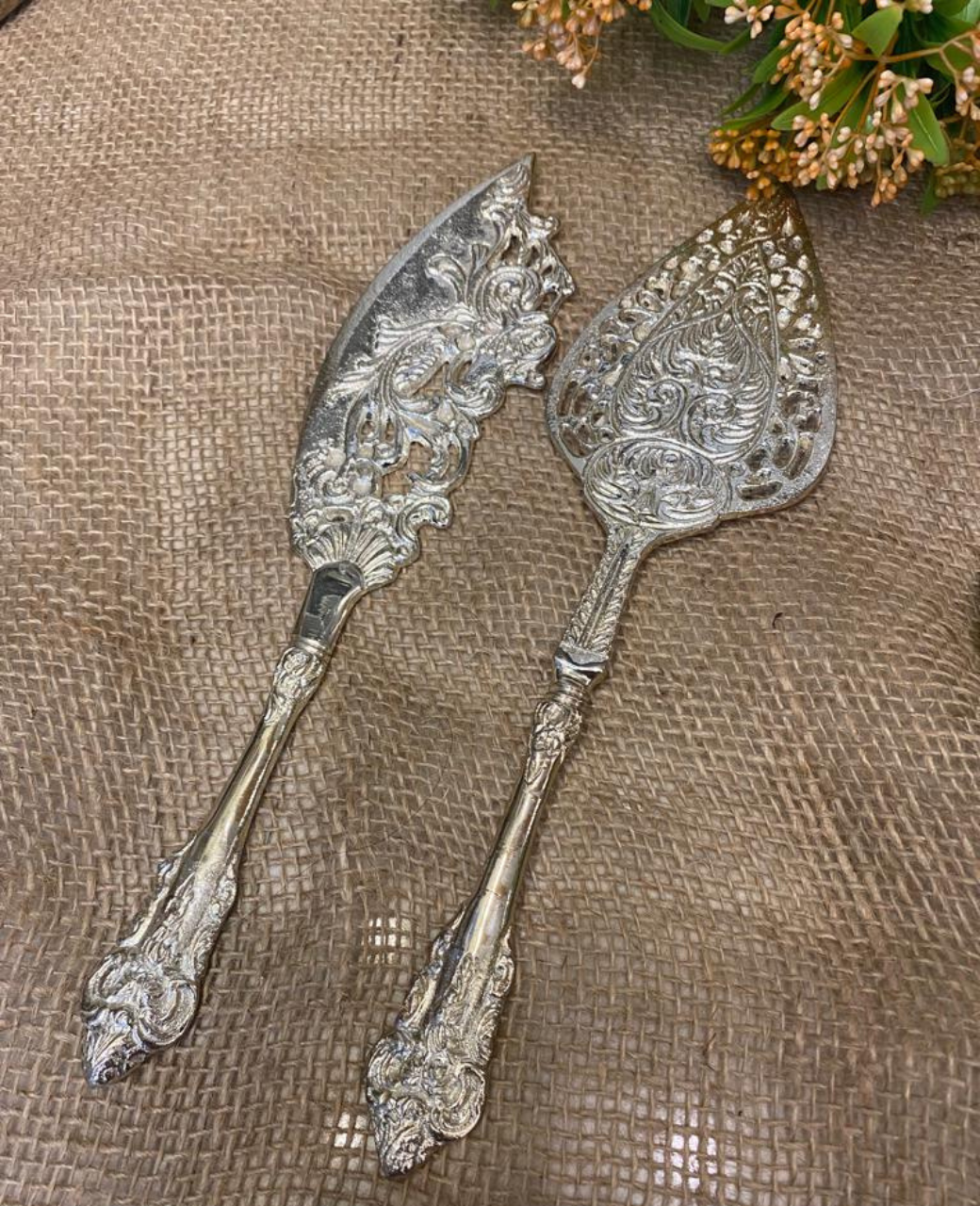 Sliver Brass Cake / Pastry Server Set