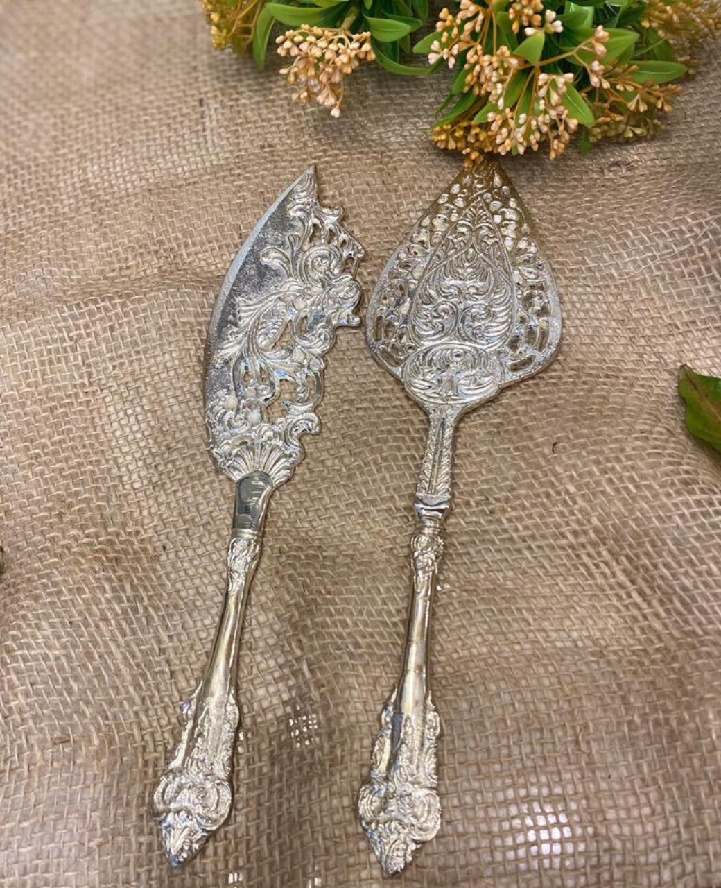 Sliver Brass Cake / Pastry Server Set