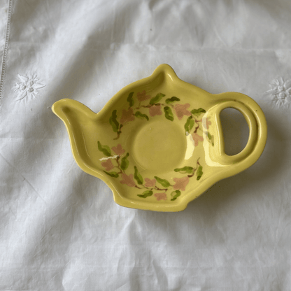 Hand painted and hand made ceramic pottery  Cookie plate / teabag rest