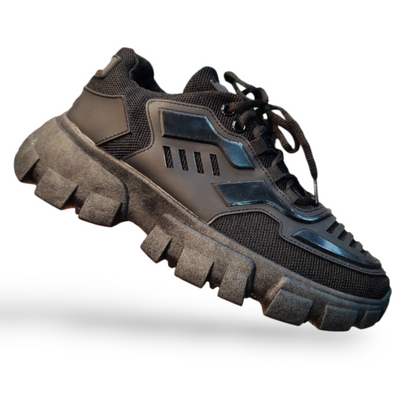 Hand carved and hand painted wooden cake/ snack stands