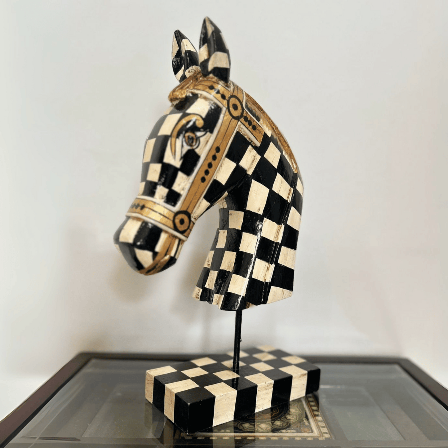 Wooden Hand‑Crafted Horse Bust for Table Décor