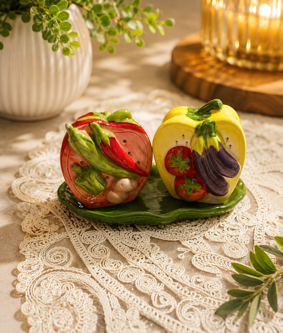 Garden Fresh Capsicum Ceramic Salt & Pepper Shakers Set