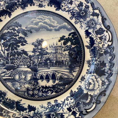Belmont Dark Blue Quarter Plate.(vase)