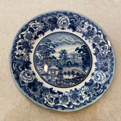 Belmont Dark Blue Quarter Plate.(vase)