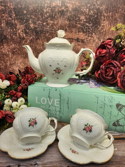 Porcelain Cup &  Saucers with Small Flower European Design Set of 6