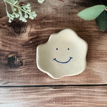 Handmade Tea Bag Rest with Smile Design - Ceramic
