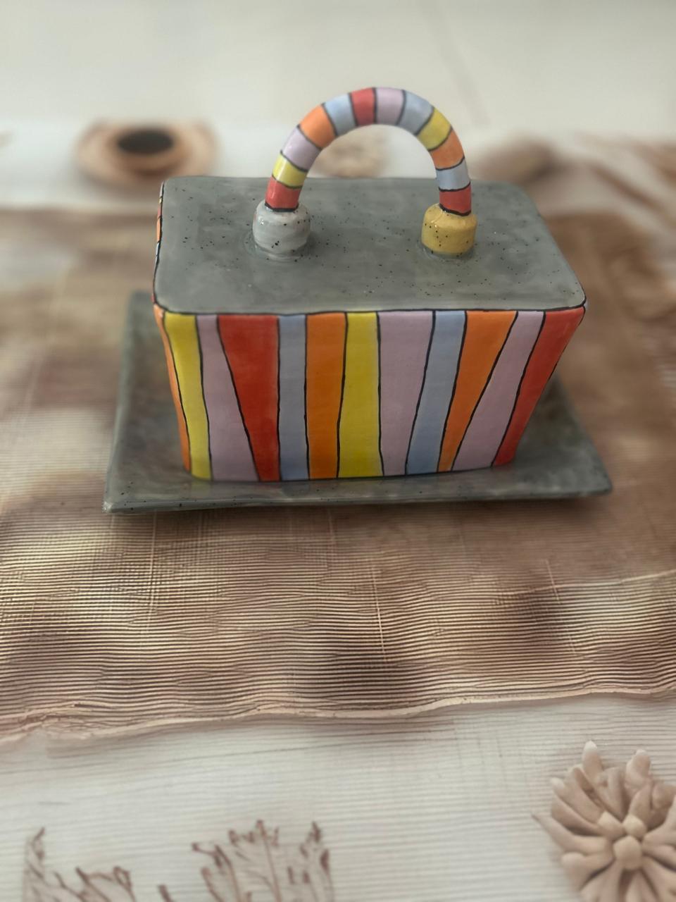 Handmade Country Style Ceramic Butter Dish – Handpainted Rustic Charm