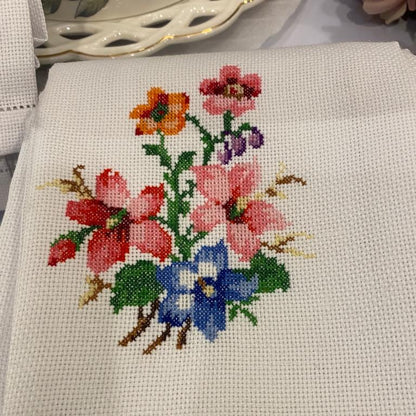 Hand Embroidery Floral Designs Hand Towels