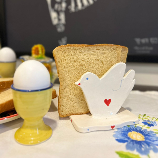 Ceramic Handmade Toast Stand