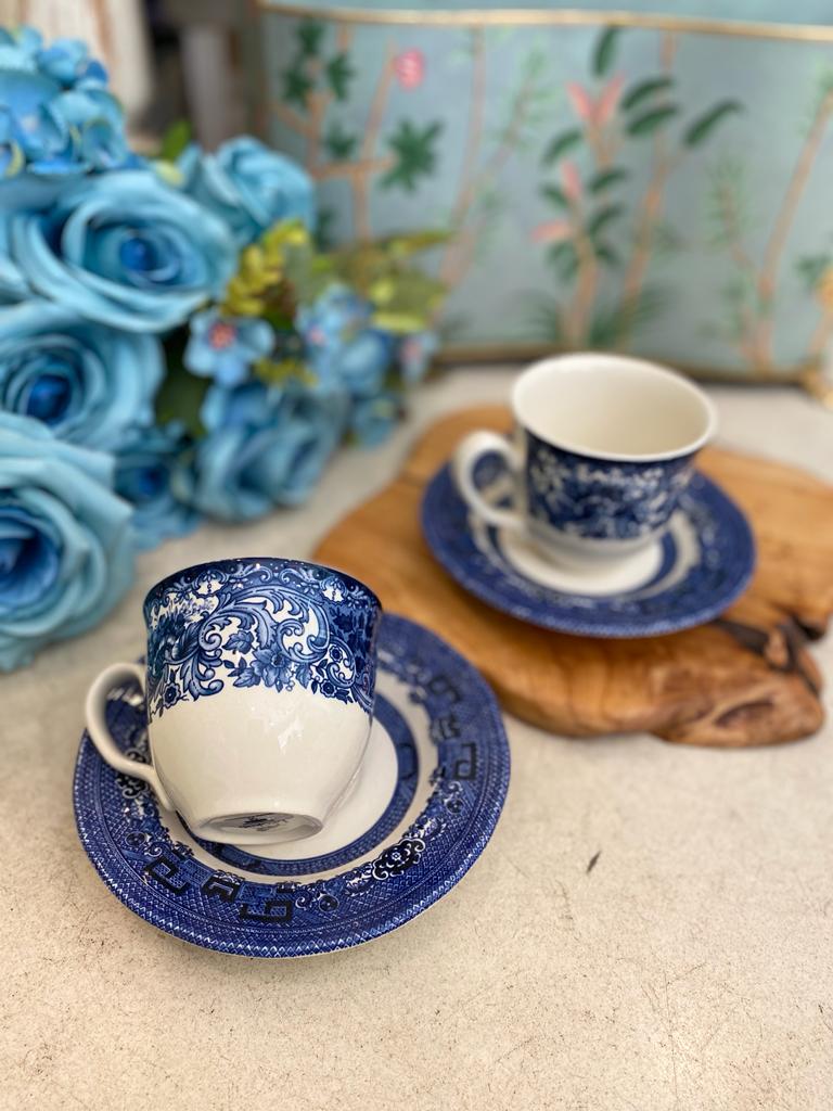 white fine bone china tea cups