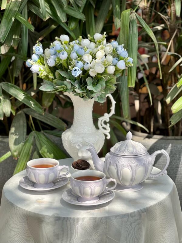 Porcelain Tea Set 6 Cups 6 Saucers One Kettle